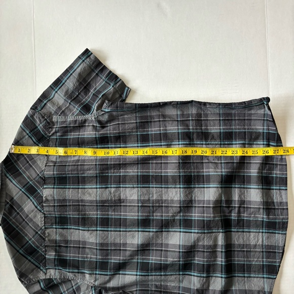 O'Neill 100% Cotton Black/Gray/Blue Plaid Short Sleeve Button Down Shirt Men's M - Picture 7 of 7